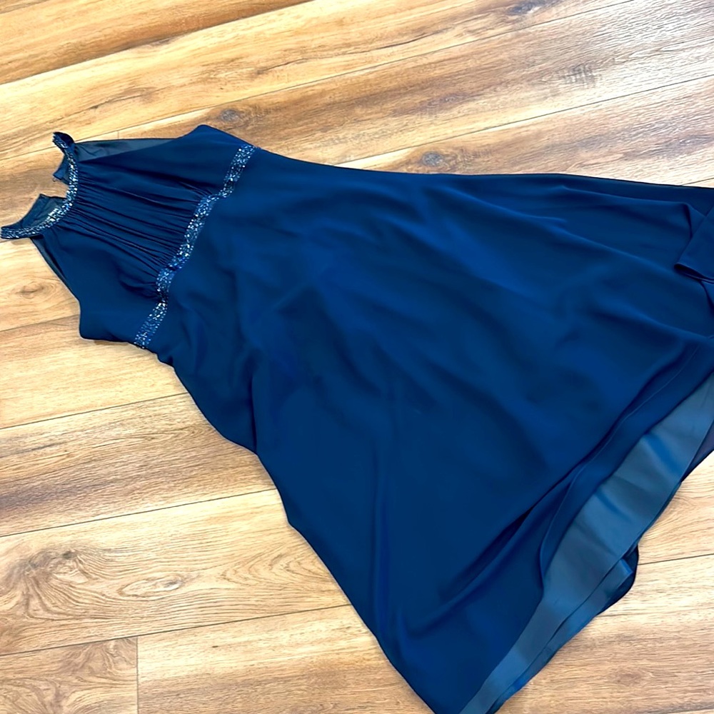 Beautiful navy gown